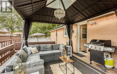 35 Brentwood Drive, Brampton, ON - Outdoor With Deck Patio Veranda With Exterior