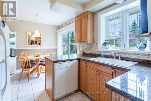 1179 Sixth Line, Oakville, ON - Indoor Photo Showing Kitchen With Double Sink