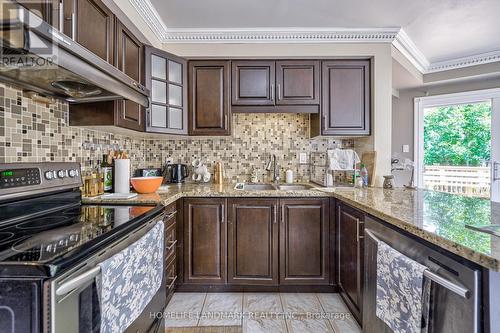 2115 Eighth Line, Oakville, ON - Indoor Photo Showing Kitchen