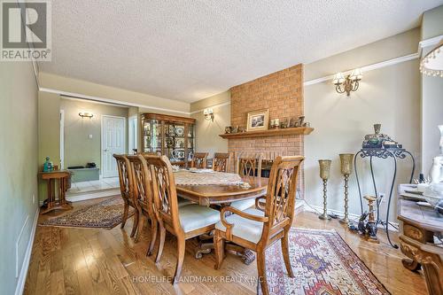 2115 Eighth Line, Oakville, ON - Indoor Photo Showing Dining Room