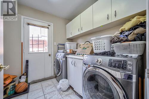 2115 Eighth Line, Oakville, ON - Indoor Photo Showing Laundry Room