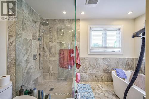 2115 Eighth Line, Oakville, ON - Indoor Photo Showing Bathroom