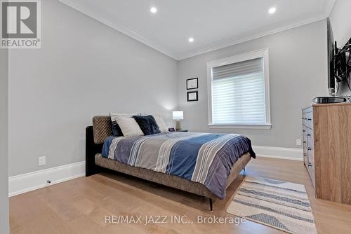 60 Varcoe Road, Clarington, ON - Indoor Photo Showing Bedroom