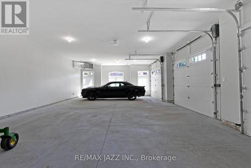 60 Varcoe Road, Clarington, ON - Indoor Photo Showing Garage