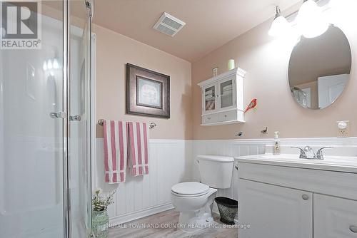 6320 Frog Street S, Georgina (Baldwin), ON - Indoor Photo Showing Bathroom