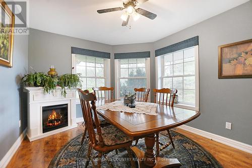 6320 Frog Street S, Georgina (Baldwin), ON - Indoor Photo Showing Dining Room