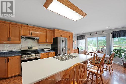 6320 Frog Street S, Georgina (Baldwin), ON - Indoor Photo Showing Kitchen With Double Sink