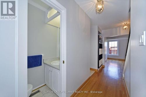 9 Ivy Green Crescent, Toronto, ON - Indoor Photo Showing Bedroom