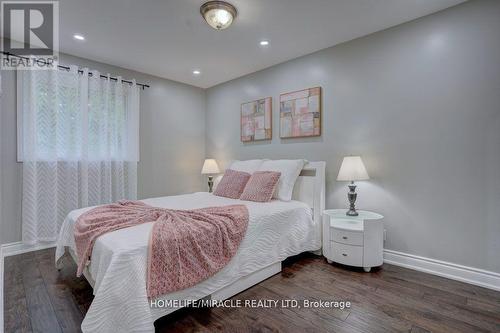 93 Amberjack Boulevard, Toronto, ON - Indoor Photo Showing Bedroom