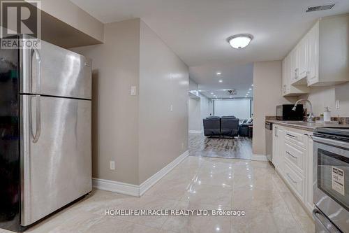 93 Amberjack Boulevard, Toronto, ON - Indoor Photo Showing Kitchen