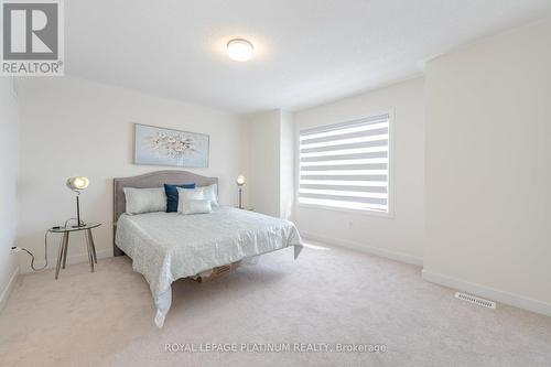 2594 Castlegate Crossing, Pickering (Duffin Heights), ON - Indoor Photo Showing Bedroom