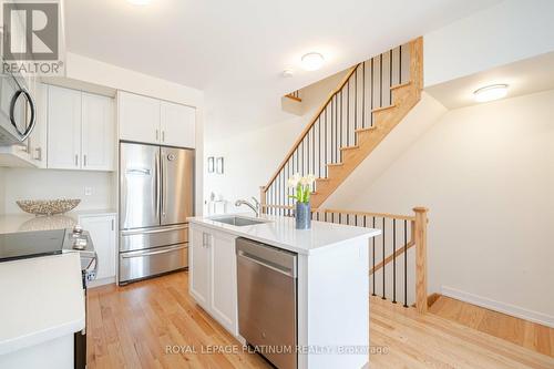 2594 Castlegate Crossing, Pickering (Duffin Heights), ON - Indoor Photo Showing Kitchen