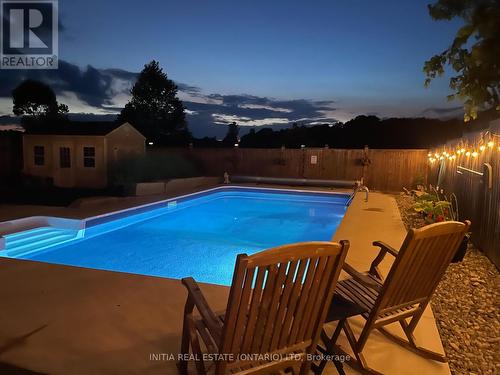 22 Stonefield Gate, Middlesex Centre, ON - Outdoor With In Ground Pool