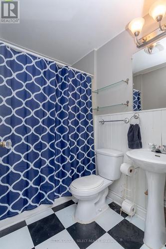 39 Balmoral Avenue, London, ON - Indoor Photo Showing Bathroom