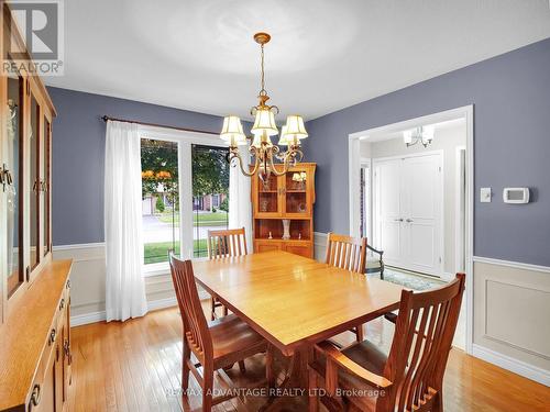 43 Dunsmoor Road, London, ON - Indoor Photo Showing Dining Room