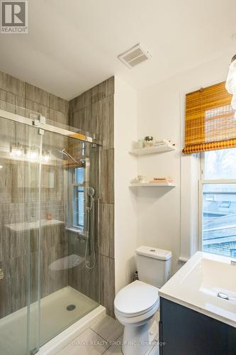 775 Colborne Street, London, ON - Indoor Photo Showing Bathroom