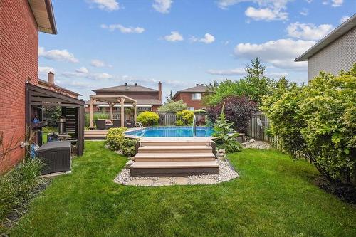 2 Argon Court, Hamilton, ON - Outdoor