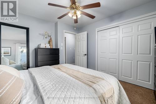 257 Riverside Parkway, Quinte West, ON - Indoor Photo Showing Bedroom