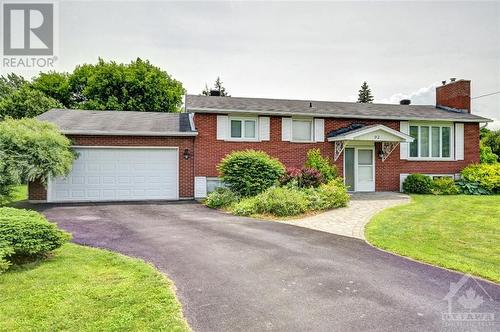 92 Martin Street, Richmond, ON - Outdoor With Facade