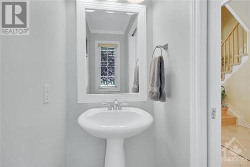 142 Eye Bright Crescent, Ottawa, ON - Indoor Photo Showing Bathroom