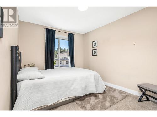 2893 Robinson Road Unit# 7, Lake Country, BC - Indoor Photo Showing Bedroom