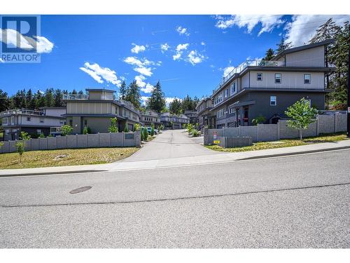 2893 Robinson Road Unit# 7, Lake Country, BC - Outdoor