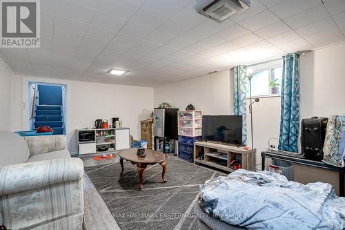 190 Lingham Street, Belleville, ON - Indoor Photo Showing Living Room