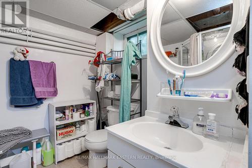 190 Lingham Street, Belleville, ON - Indoor Photo Showing Bathroom