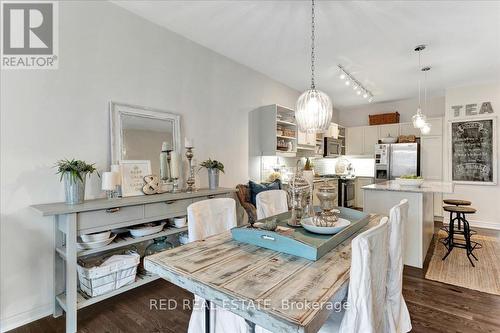 35 Canterbury Circle, Orillia, ON - Indoor Photo Showing Dining Room