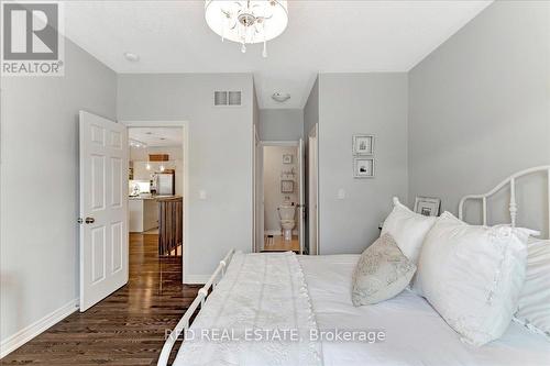 35 Canterbury Circle, Orillia, ON - Indoor Photo Showing Bedroom