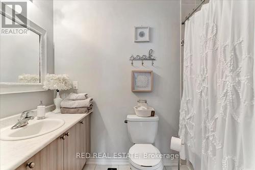 35 Canterbury Circle, Orillia, ON - Indoor Photo Showing Bathroom