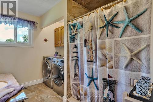 32 Liberty Lane, Kawartha Lakes, ON - Indoor Photo Showing Laundry Room