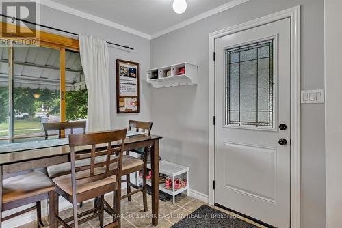 500 Rose Avenue, Peterborough, ON - Indoor Photo Showing Dining Room