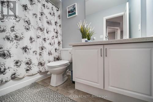 12 Tustin Road, Brampton, ON - Indoor Photo Showing Bathroom