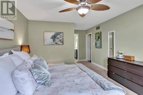 2630 Fire Route 15, Smith-Ennismore-Lakefield, ON - Indoor Photo Showing Bedroom