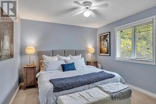 2630 Fire Route 15, Smith-Ennismore-Lakefield, ON - Indoor Photo Showing Bedroom
