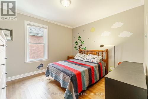 543 Gilmour Street, Peterborough, ON - Indoor Photo Showing Bedroom