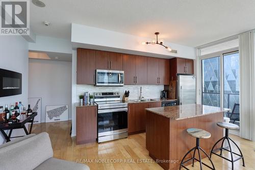 4407 - 55 Brenmer Boulevard, Toronto, ON - Indoor Photo Showing Kitchen