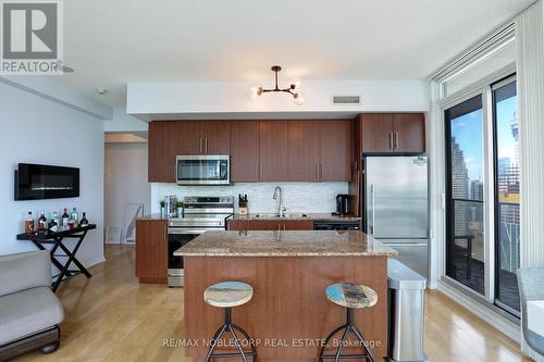4407 - 55 Brenmer Boulevard, Toronto, ON - Indoor Photo Showing Kitchen