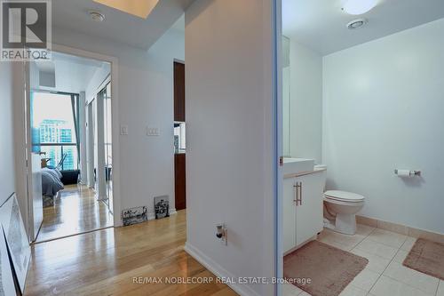 4407 - 55 Brenmer Boulevard, Toronto, ON - Indoor Photo Showing Bathroom