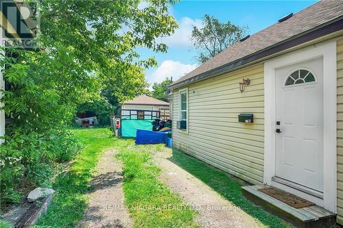 237 Mitchell Street, Port Colborne, ON - Outdoor With Exterior