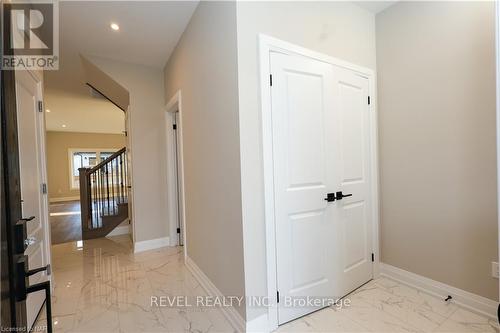 11 Elvira Way, Thorold, ON - Indoor Photo Showing Other Room