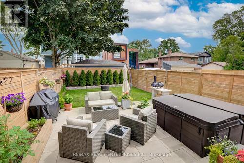 37 Oakwood Avenue N, Mississauga, ON - Outdoor With Deck Patio Veranda