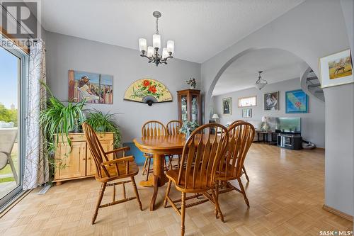 124 Donovel Crescent, Regina Beach, SK - Indoor Photo Showing Dining Room