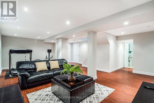 2120 Madden Boulevard, Oakville, ON - Indoor