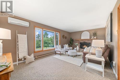 3343 Baker Road N, Hamilton Township, ON - Indoor Photo Showing Other Room With Fireplace