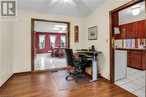 16 Dobbie Road, Thorold, ON - Indoor Photo Showing Office