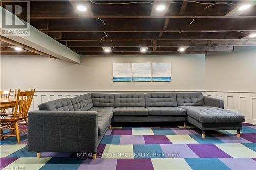 110 Main Street E, Grimsby, ON - Indoor Photo Showing Basement