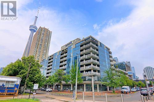 801 - 251 Queens Quay W Quay, Toronto, ON - Outdoor With Facade