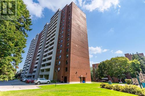 211 - 1250 Bridletowne Circle S, Toronto, ON - Outdoor With Balcony With Facade